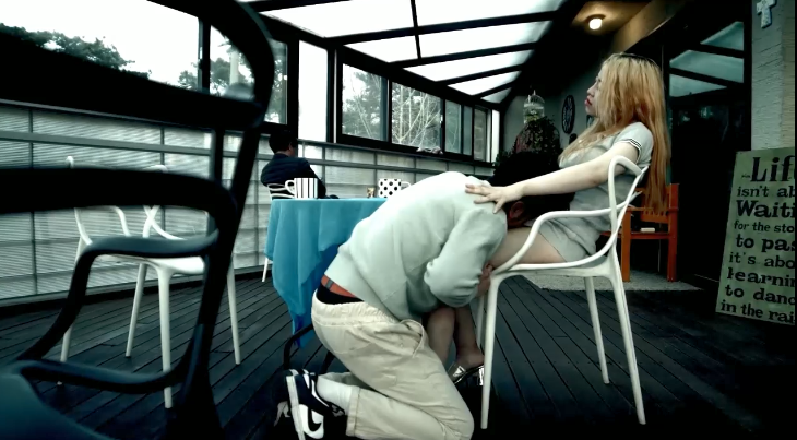 Nữ sinh đại học tuyệt vời Nữ sinh đại học tuyệt vời