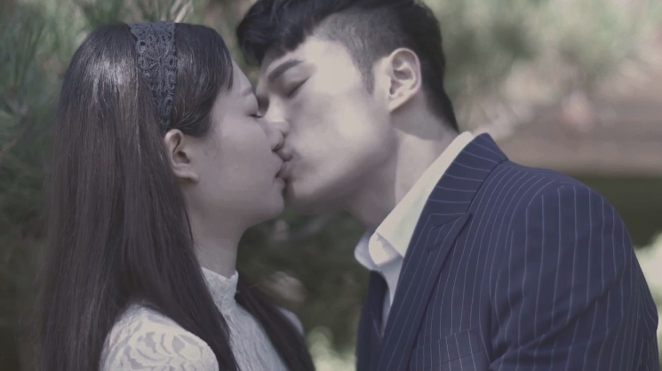 Phang em gái gián điệp sưng bím Phang em gái gián điệp sưng bím